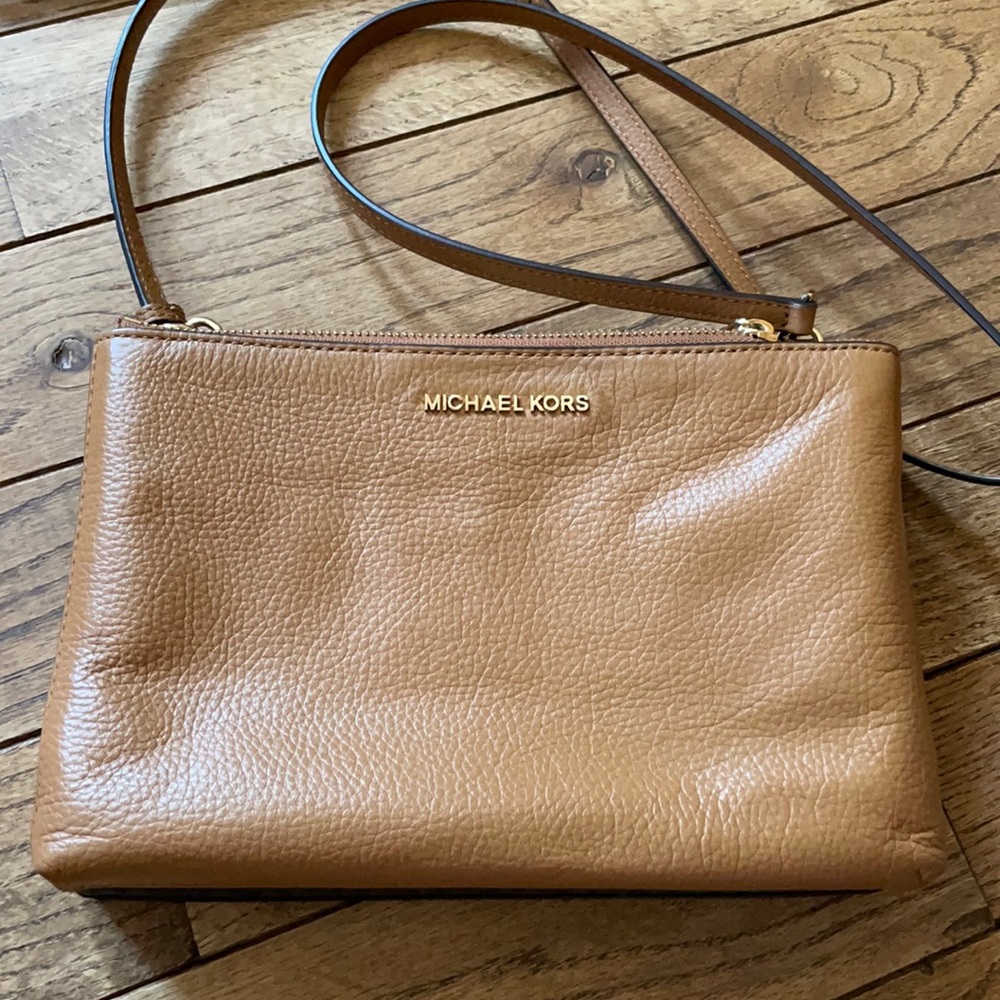Michael Kors Crossbody